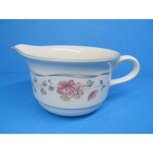 Lenox Country Cottage Courtyard Chinastone 8 OZ Creamer VGC